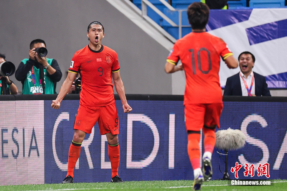 国足主场2-1力克印尼，结束三连败并未被逆转，