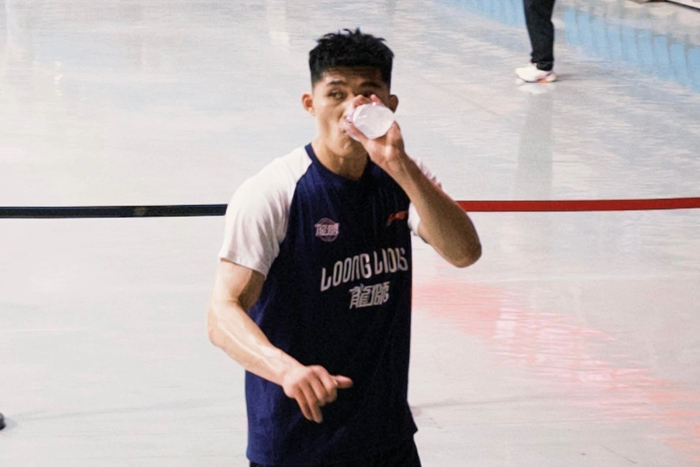 CBA球员言论风波再起 赵睿李祥波事件引深思