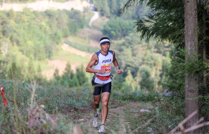 腾龙洞杯湖北利川站落幕 3350名跑者用脚步丈量山