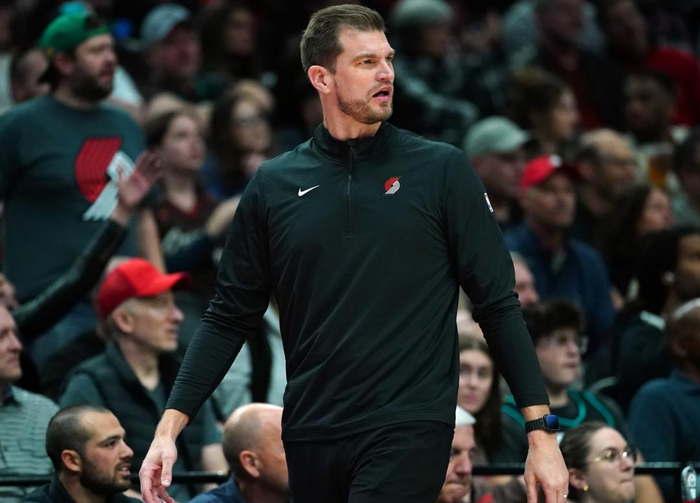 NBA休赛期换帅潮：8-12支球队酝酿教练市场震荡