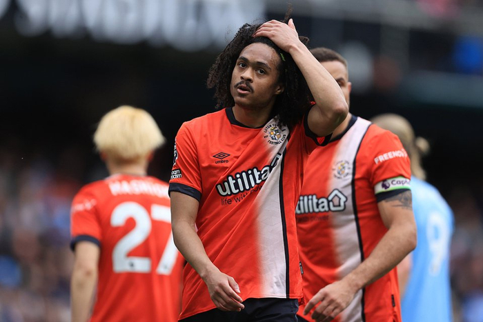 陈达毅代表库拉索首夺世界杯资格 国足归化政策